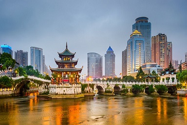 中國內地 - 穩步實現全年約5%的經濟增長目標