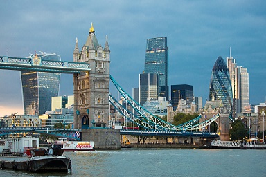 Europe - Eurozone growth ticked up while UK momentum moderated